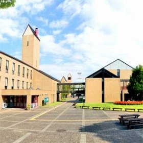 恵泉女学園大学